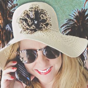 Meet your Posher, Cathy